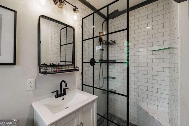 400 Greencrest Drive, Athens, GA 30605