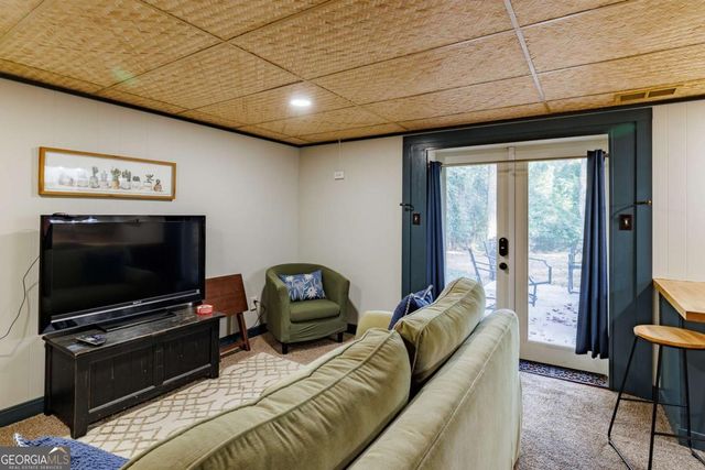 400 Greencrest Drive, Athens, GA 30605