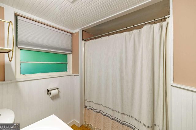 400 Greencrest Drive, Athens, GA 30605