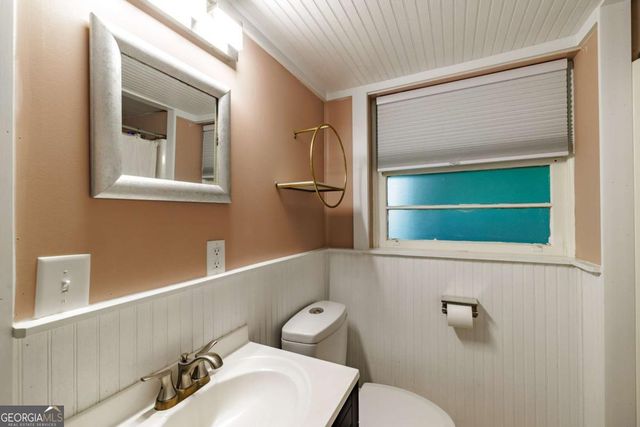 400 Greencrest Drive, Athens, GA 30605