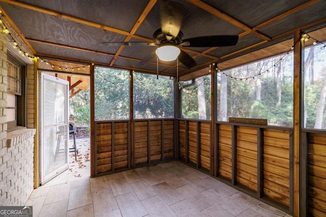 400 Greencrest Drive, Athens, GA 30605