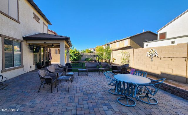 13746 W LISBON Lane, Surprise, AZ 85379