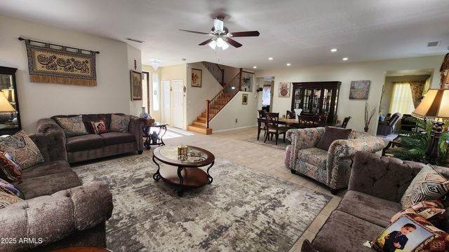 13746 W LISBON Lane, Surprise, AZ 85379