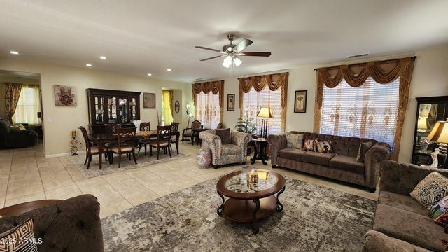 13746 W LISBON Lane, Surprise, AZ 85379