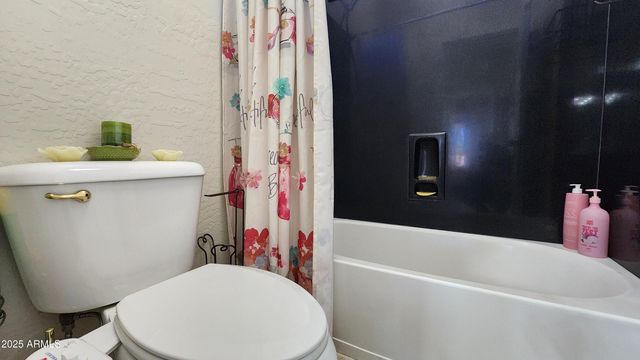 13746 W LISBON Lane, Surprise, AZ 85379