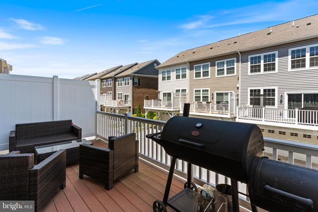 9781 KILT PL, Waldorf, MD 20601