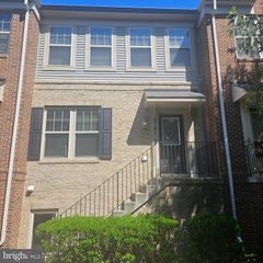 9781 KILT PL, Waldorf, MD 20601