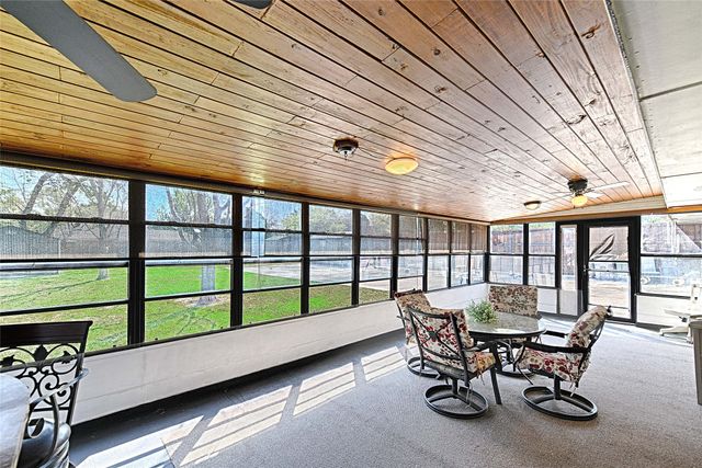 2205 Mayfield Circle, Corinth, TX 76208