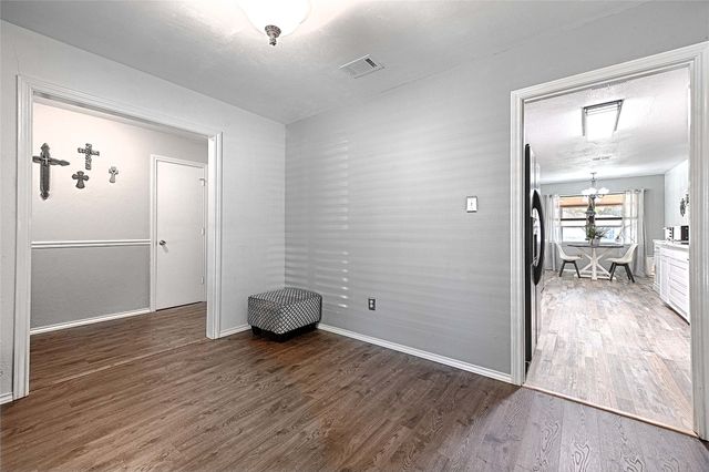 2205 Mayfield Circle, Corinth, TX 76208