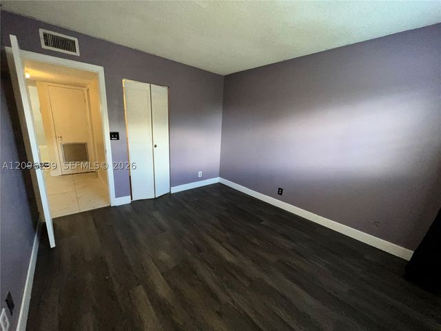 2061 NW 47th Ter 207, Lauderhill, FL 33313
