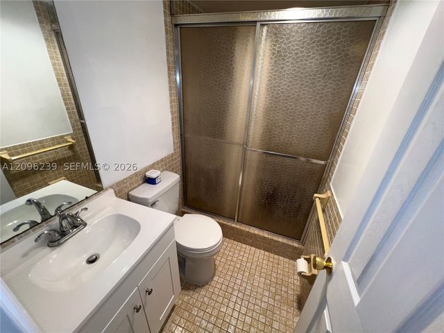 2061 NW 47th Ter 207, Lauderhill, FL 33313