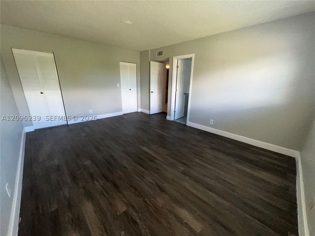 2061 NW 47th Ter 207, Lauderhill, FL 33313