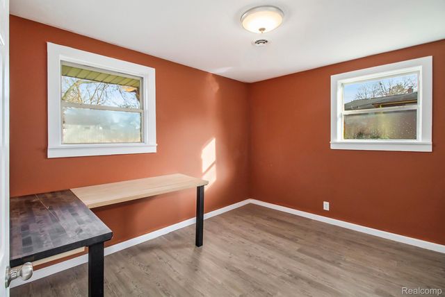 2861 Fishermans Drive, Highland Charter Township, MI 48356