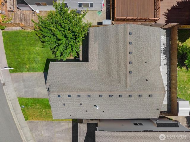 11820 126th Street Ct E, Puyallup, WA 98374