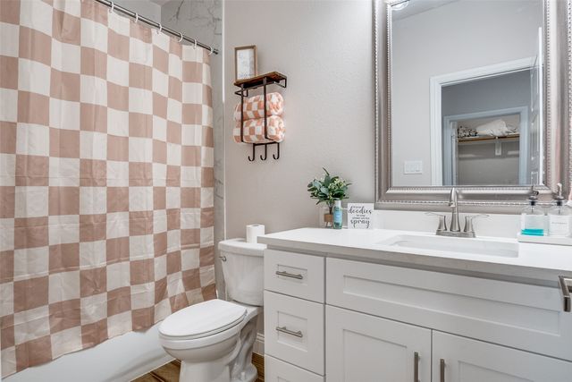 2303 Pedernales Court, Granbury, TX 76048