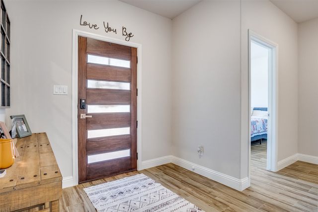 2303 Pedernales Court, Granbury, TX 76048