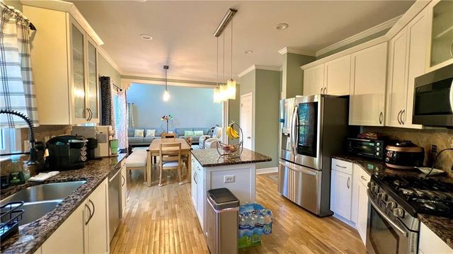 767 White Rock Trail, Suwanee, GA 30024