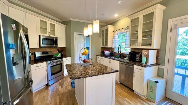 767 White Rock Trail, Suwanee, GA 30024