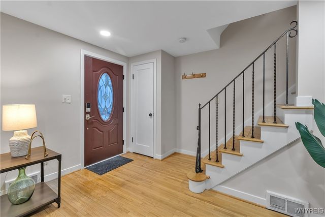 244 Hamilton Drive, Amherst, NY 14226