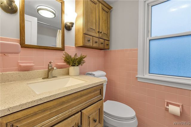 244 Hamilton Drive, Amherst, NY 14226