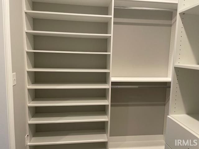 9504 W Tradition Drive, Yorktown, IN 47396