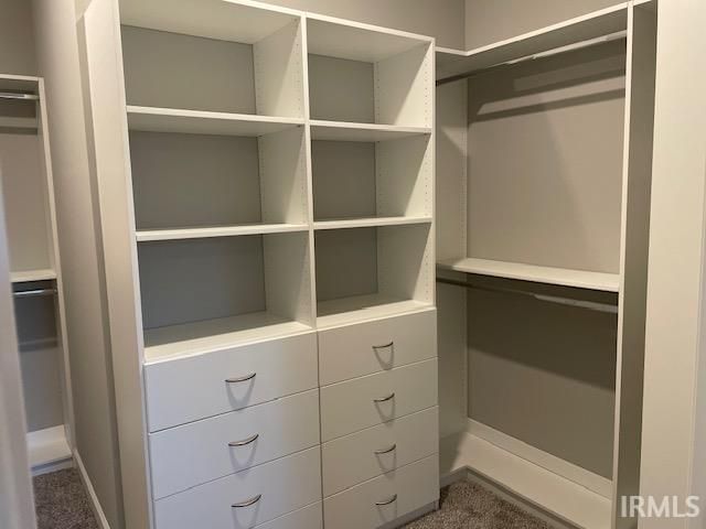 9504 W Tradition Drive, Yorktown, IN 47396