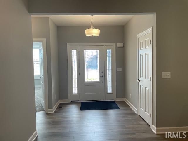 9504 W Tradition Drive, Yorktown, IN 47396