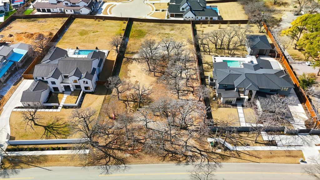 320 Shady Oaks Drive, Southlake, TX 76092