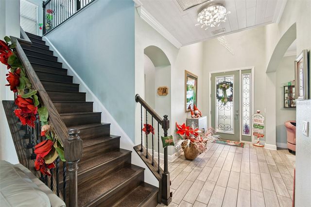 18779 DEER TRACKS LOOP, Lutz, FL 33558