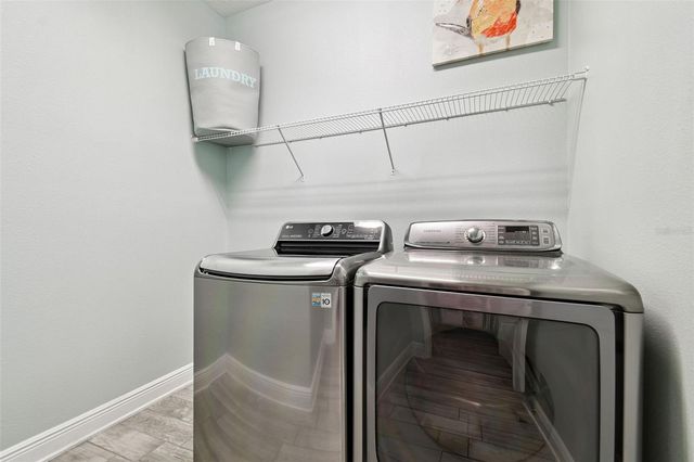 18779 DEER TRACKS LOOP, Lutz, FL 33558