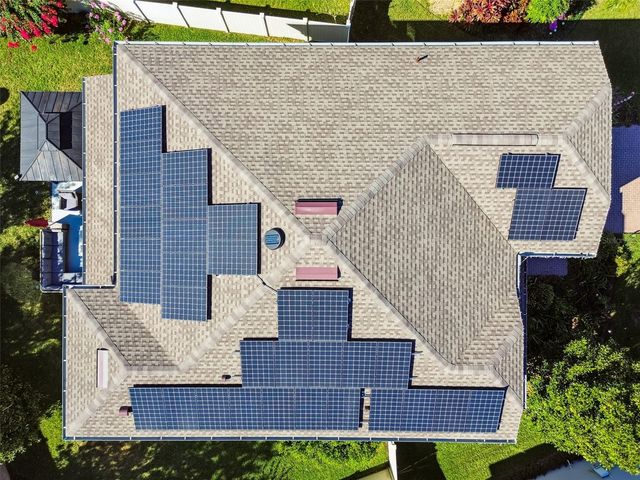 18779 DEER TRACKS LOOP, Lutz, FL 33558