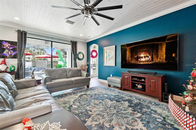 18779 DEER TRACKS LOOP, Lutz, FL 33558