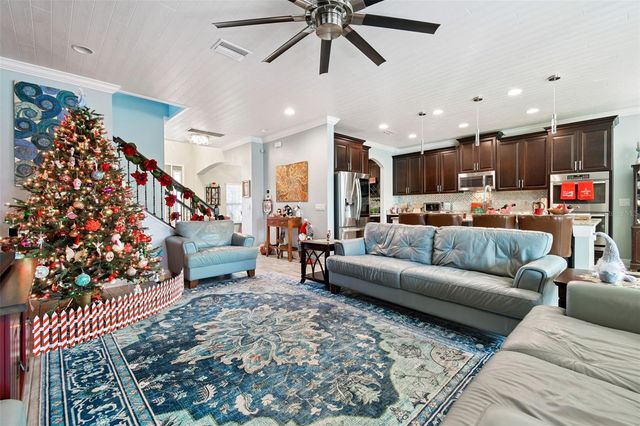 18779 DEER TRACKS LOOP, Lutz, FL 33558