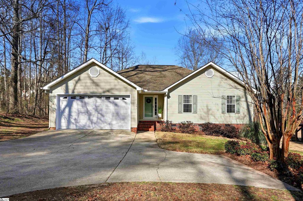 151 E Mountain Creek Road, Greenville, SC 29609