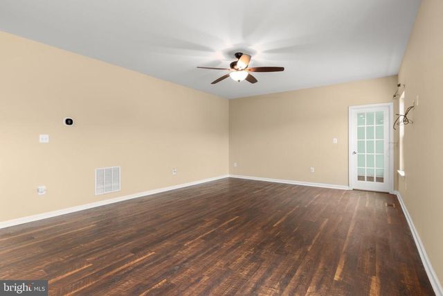 2509 CORNELL DR, Fredericksburg, VA 22408