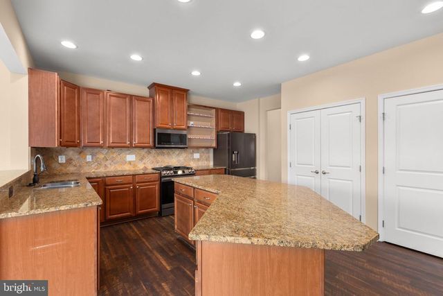 2509 CORNELL DR, Fredericksburg, VA 22408