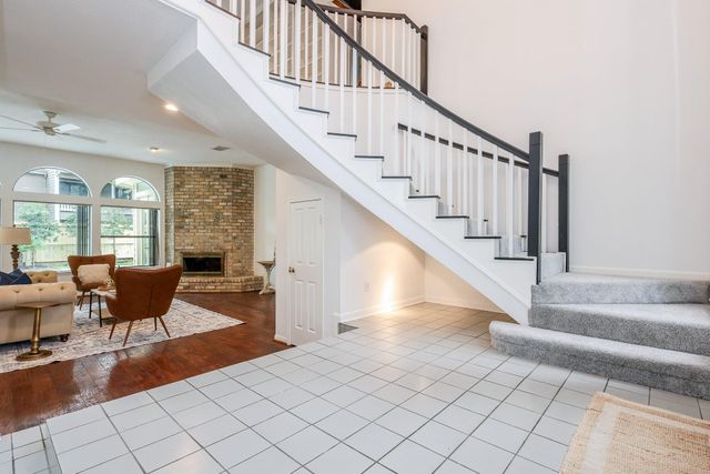 5103 Westerham Place, Houston, TX 77069