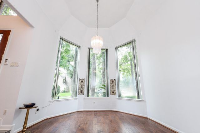 5103 Westerham Place, Houston, TX 77069