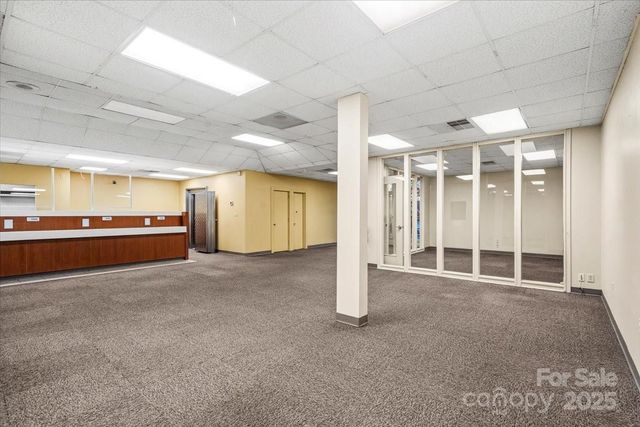 704 N Cannon Boulevard, Kannapolis, NC 28083