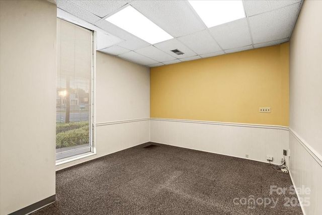 704 N Cannon Boulevard, Kannapolis, NC 28083