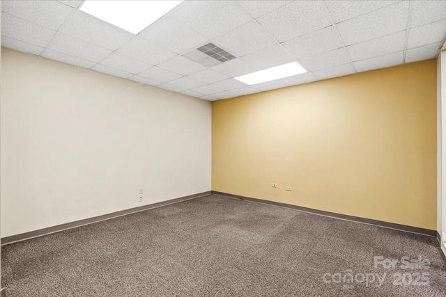 704 N Cannon Boulevard, Kannapolis, NC 28083