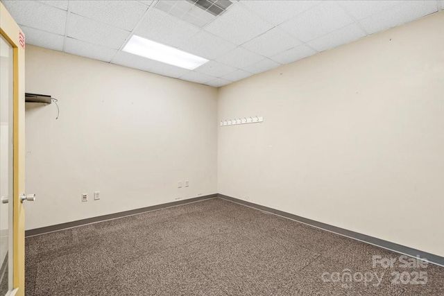 704 N Cannon Boulevard, Kannapolis, NC 28083