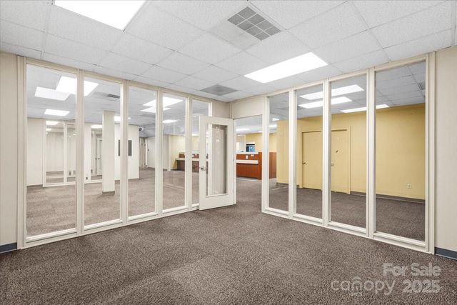 704 N Cannon Boulevard, Kannapolis, NC 28083