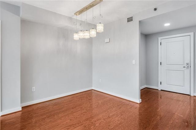 3338 Peachtree Road NE 2401, Atlanta, GA 30326