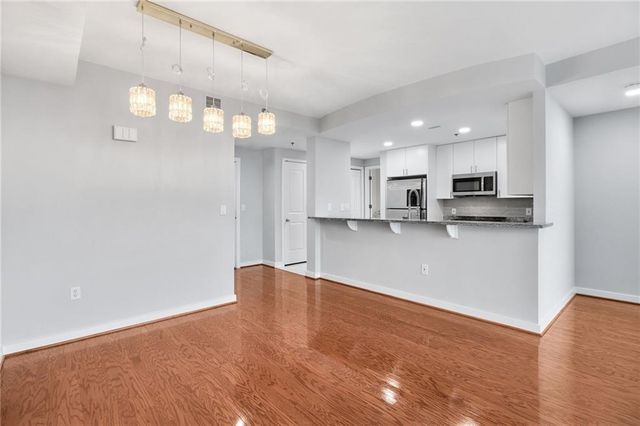 3338 Peachtree Road NE 2401, Atlanta, GA 30326
