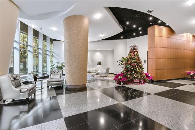 3338 Peachtree Road NE 2401, Atlanta, GA 30326