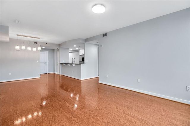 3338 Peachtree Road NE 2401, Atlanta, GA 30326