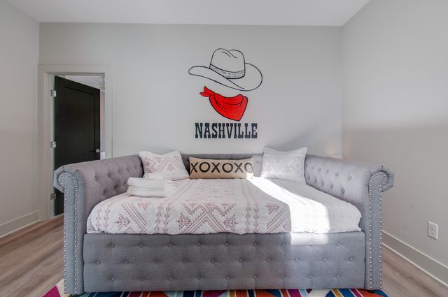 1122 Harmony Way, Nashville, TN 37207