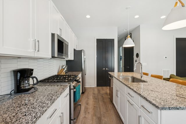 1122 Harmony Way, Nashville, TN 37207