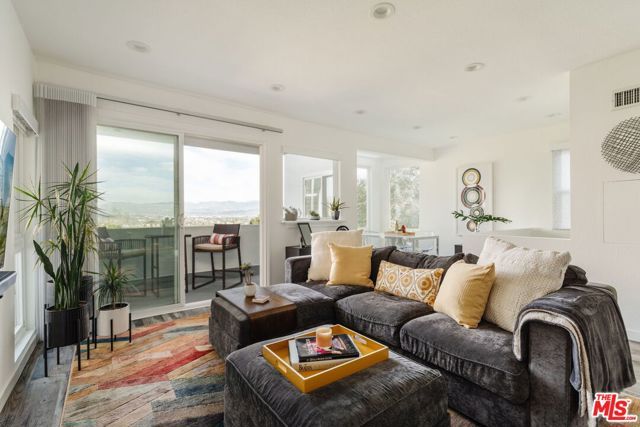 4110 Vanetta Place, Studio City (los Angeles), CA 91604